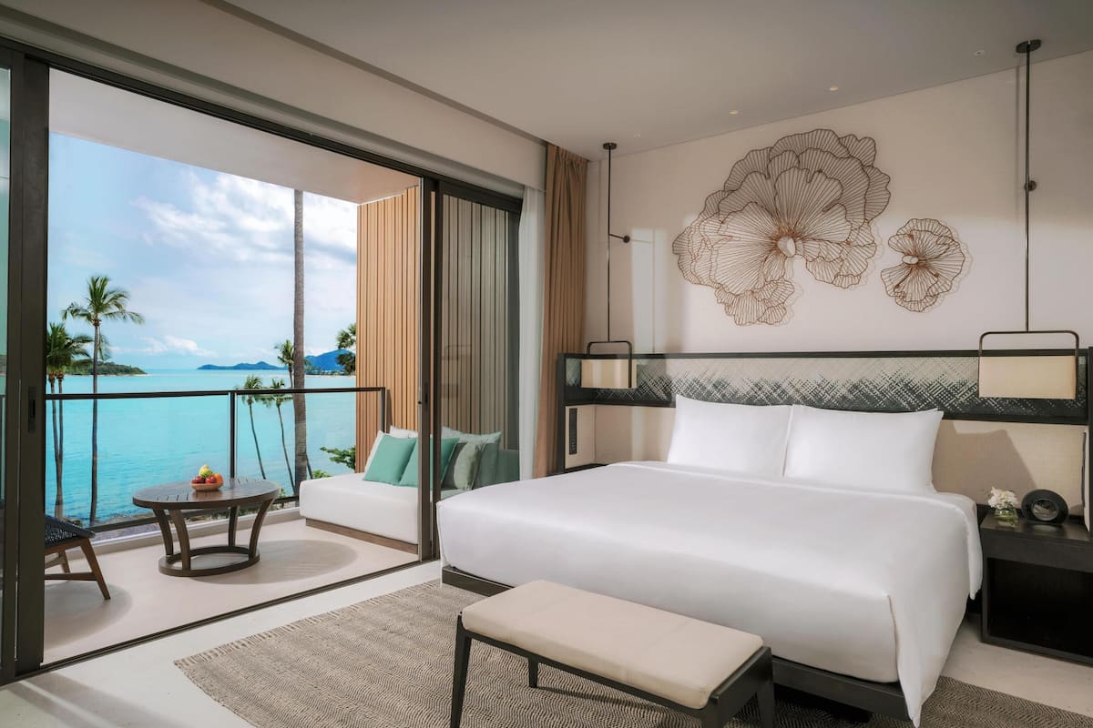 Room, 1 Bedroom, Ocean View (Regency - Club Access) | Premium bedding, minibar, in-room safe, iron/ironing board