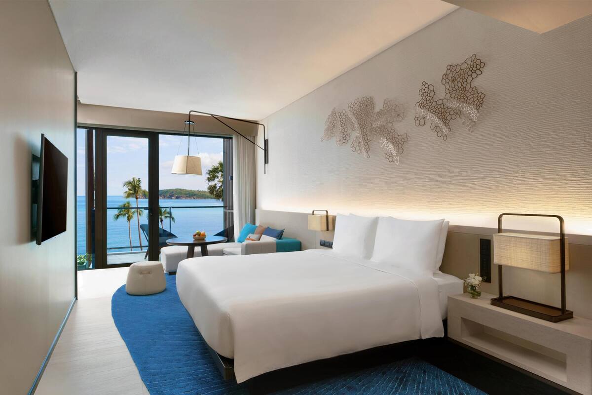 Club Room, 1 Katil Raja (King), Ocean View | Pemandangan pantai/laut
