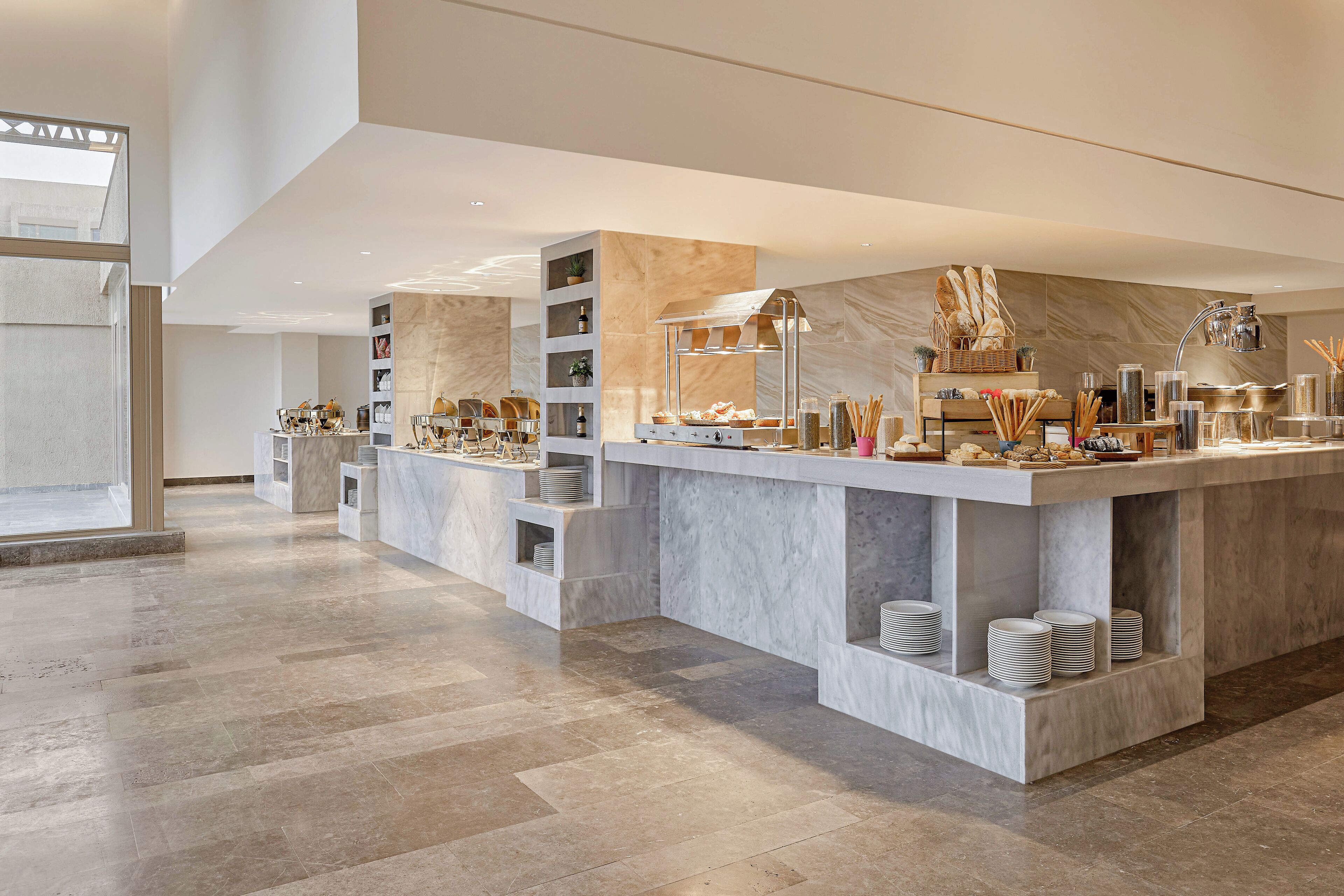 daily buffet breakfast (egp 800 per person)