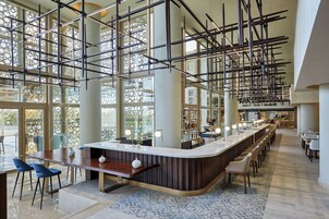 2 bars/lounges, poolside bar