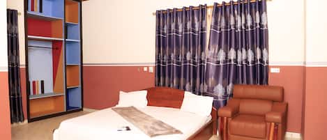 Kamar Double Deluks | Minibar, meja kerja, Wi-Fi gratis, dan seprai linen