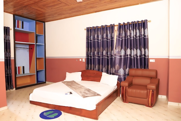 Phòng đôi Deluxe | Minibar, bàn, truy cập Internet không dây miễn phí, bộ trải giường
