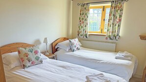 3 Schlafzimmer, kostenloses WLAN, Bettwäsche