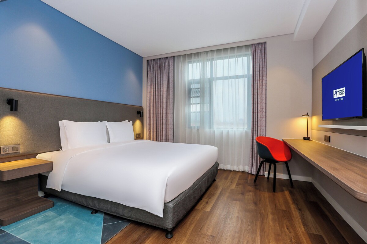 Rom – standard, 1 kingsize-seng (Extra Floor Space)