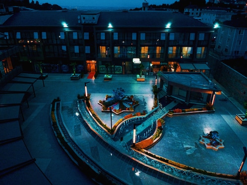 Continent Luxury Suites Sakarya