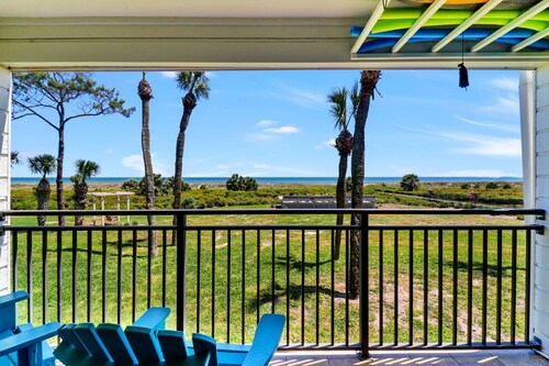 Direct Ocean Front First Floor 1BR/1Bath Condo
