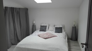 4 chambres, bureau, fer et planche à repasser, Wi-Fi gratuit