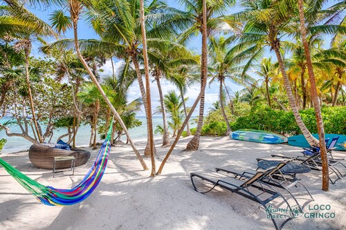 Luxurious and elegant beachfront villa  featuring comfort and elegance!