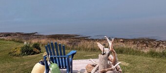 Fundy Sunset Cottage, Oceanfront Tranquility!!