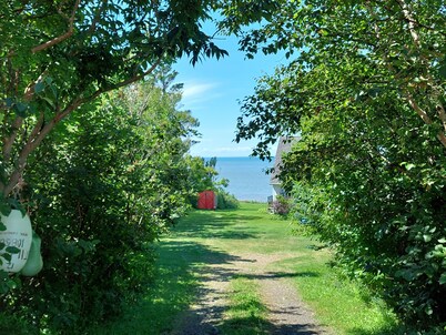 Fundy Sunset Cottage, Oceanfront Tranquility!!