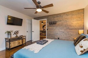 2 habitaciones, tabla de planchar con plancha, wifi y ropa de cama