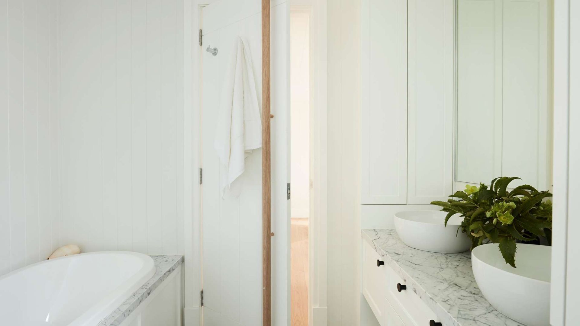 Lotus by Contemporary Hotels — image 15