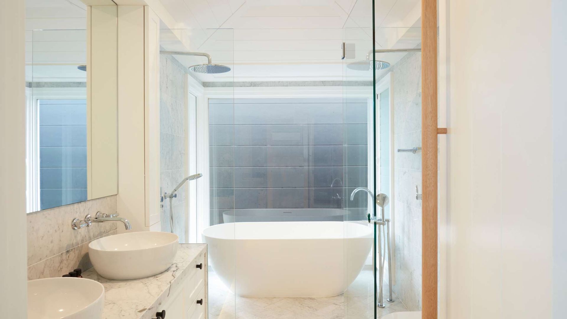 Lotus by Contemporary Hotels — image 26