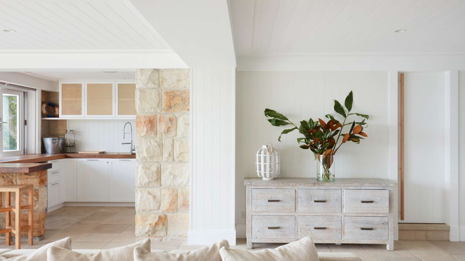 Lotus by Contemporary Hotels — image 4