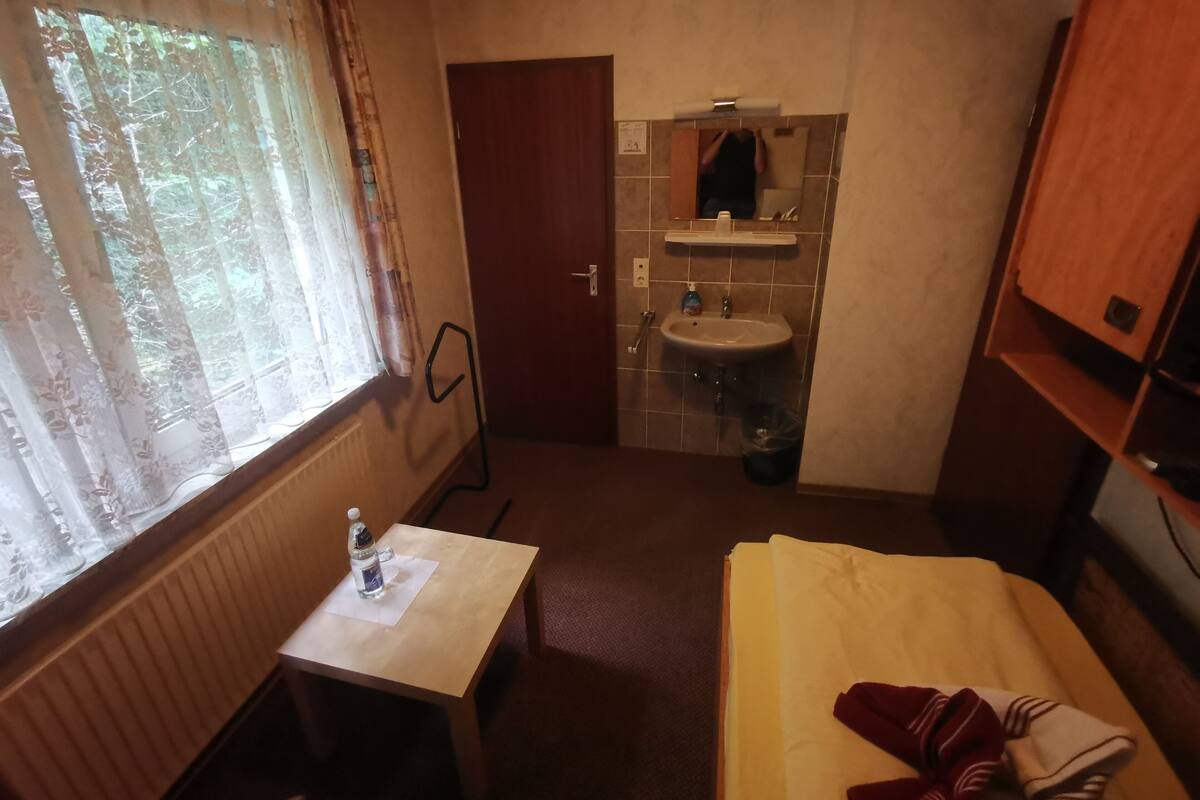 Basic Single Room