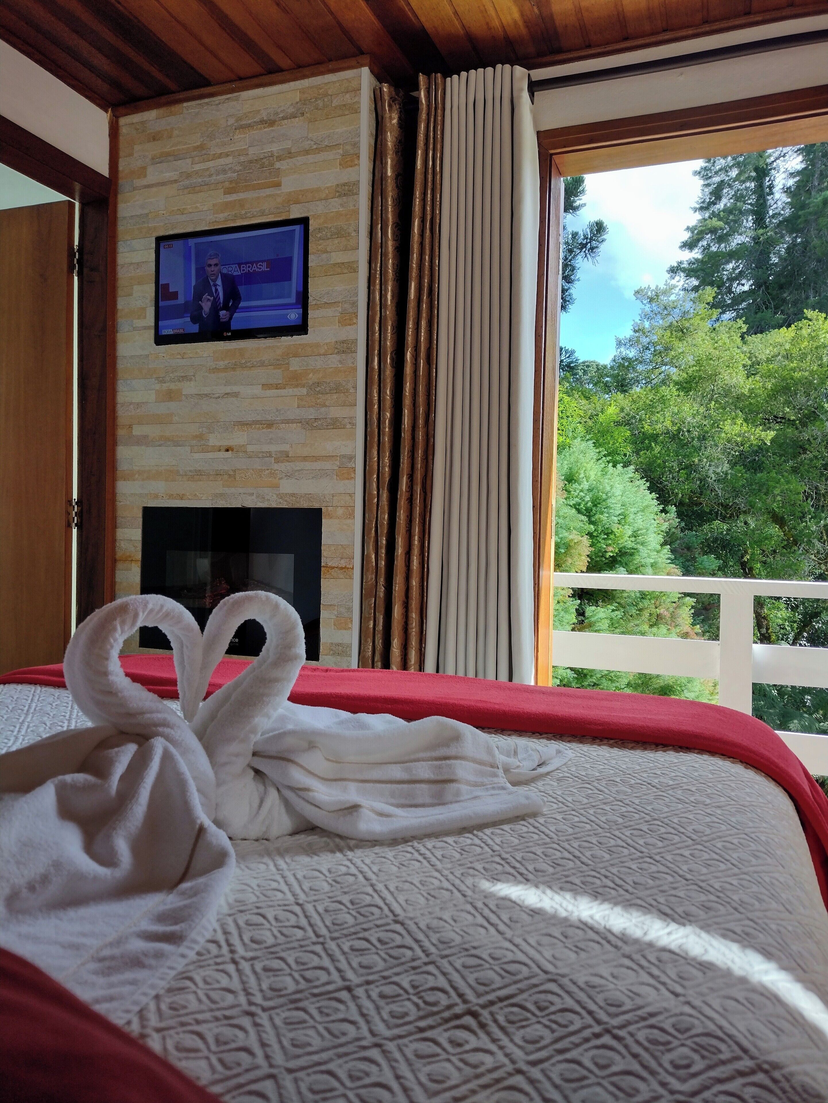 Quarto casal | Wi-Fi de cortesia, roupa de cama