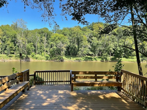 Eco Cabin by  River-Extensive Decking Areas, Private Pier, Private Floating Dock