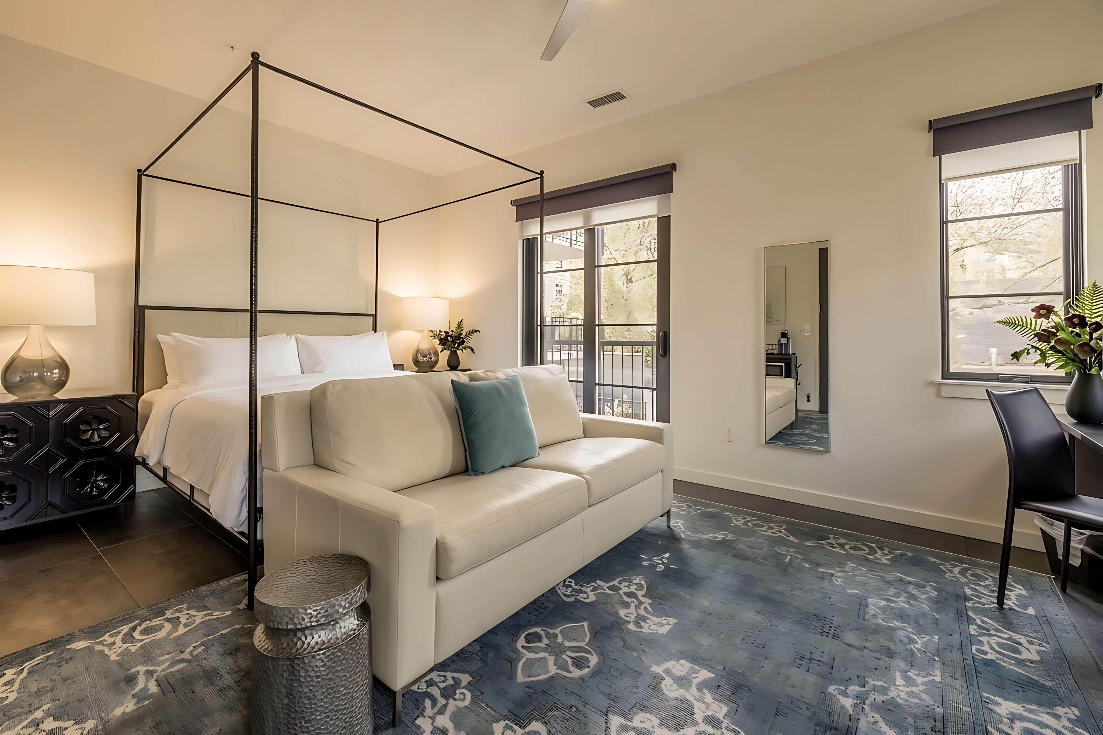 Suite superior, Terraza (1 Bedroom) | 1 habitación y caja de seguridad en la habitación 