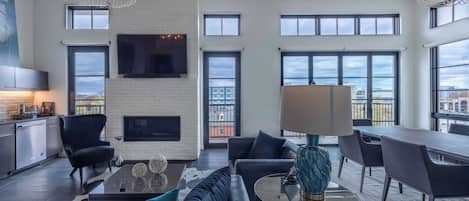 Presidential Penthouse, Terrace (1 Bedroom) | Living area