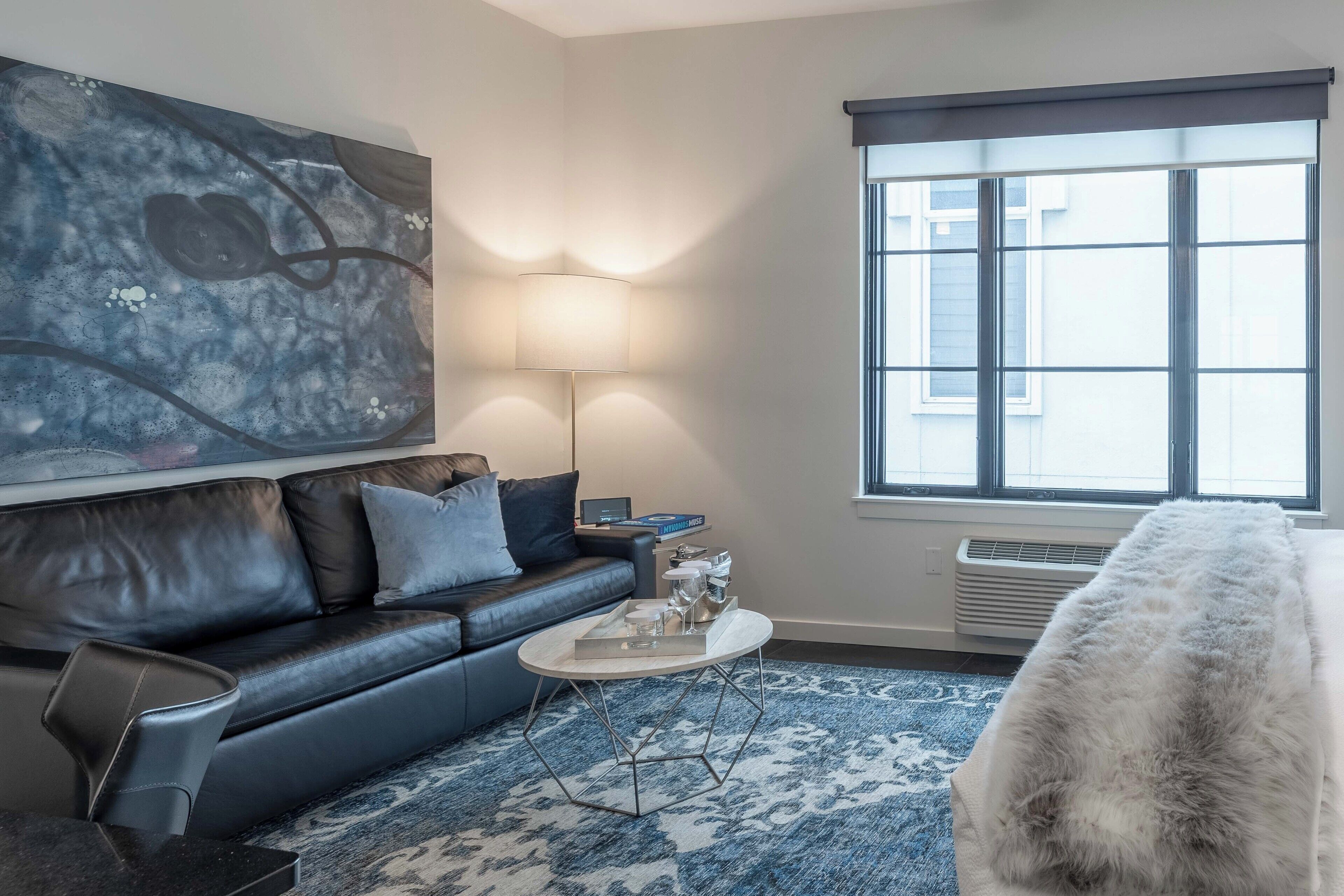 Superior Room, 1 King Bed with Sofa bed (1 Bedroom) | Living area | 55-inch TV with satellite channels, Netflix, streaming services