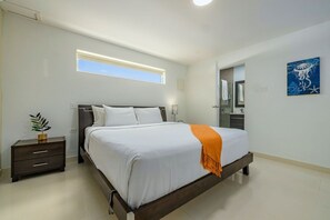 9 bedrooms, iron/ironing board, WiFi, bed sheets