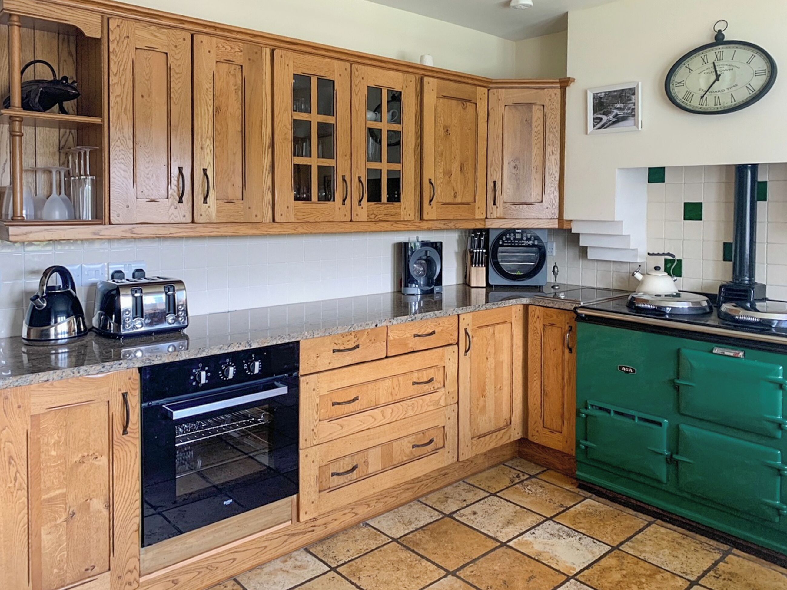 Lavavajillas y periquera 