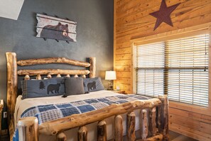3 chambres, fer et planche à repasser, accès au Wi-Fi (inclus)