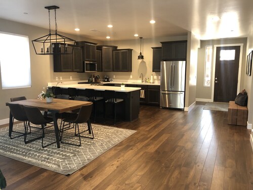 Luxury Flagstaff Getaway - Eleven Pines