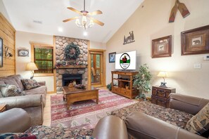 Smart TV, fireplace, DVD player