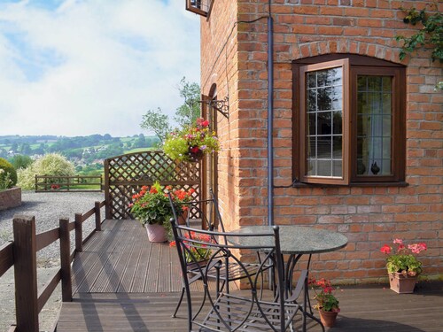 1 bedroom accommodation in Tregynon