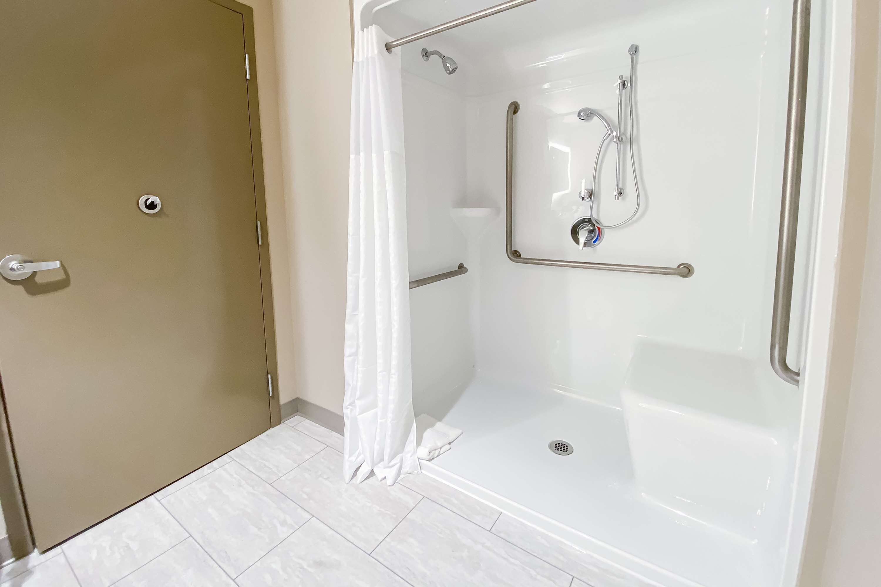 room, 2 queen beds, accessible, non smoking (mobility) | free wifi, bed sheets