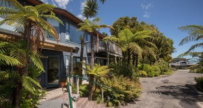 Garden view spacious ground floor apartment