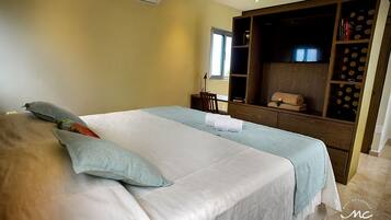 5 Schlafzimmer, BĂŒgeleisen/BĂŒgelbrett, kostenloses WLAN, BettwĂ€sche