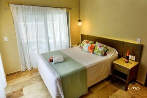 5 bedrooms, iron/ironing board, free WiFi, bed sheets