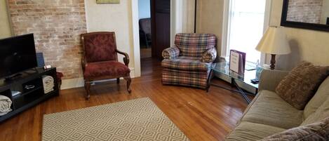 Smart TV, video games, music library