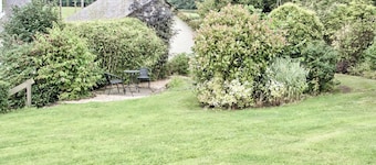 3 bedroom accommodation in Mauchline