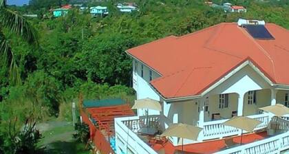 Comfort Suites - One Bedroom Apartment