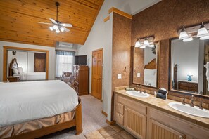 2 soverom, strykejern/-brett, wi-fi (inkludert) og sengetøy