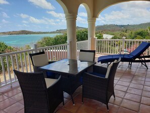 Outdoor dining - Another Day in Paradise, Luxury Villa on the Beach with private pool !! (Christiansted)