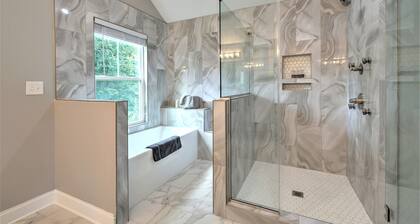 Luxurious Ladson House-B in Greenville, South Carolina