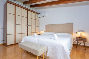 4 Schlafzimmer, Bügeleisen/Bügelbrett, kostenloses WLAN, Bettwäsche
