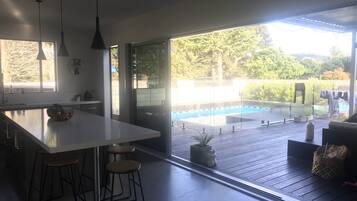 Piscine extérieure, piscine chauffée