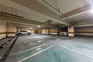 Free self parking