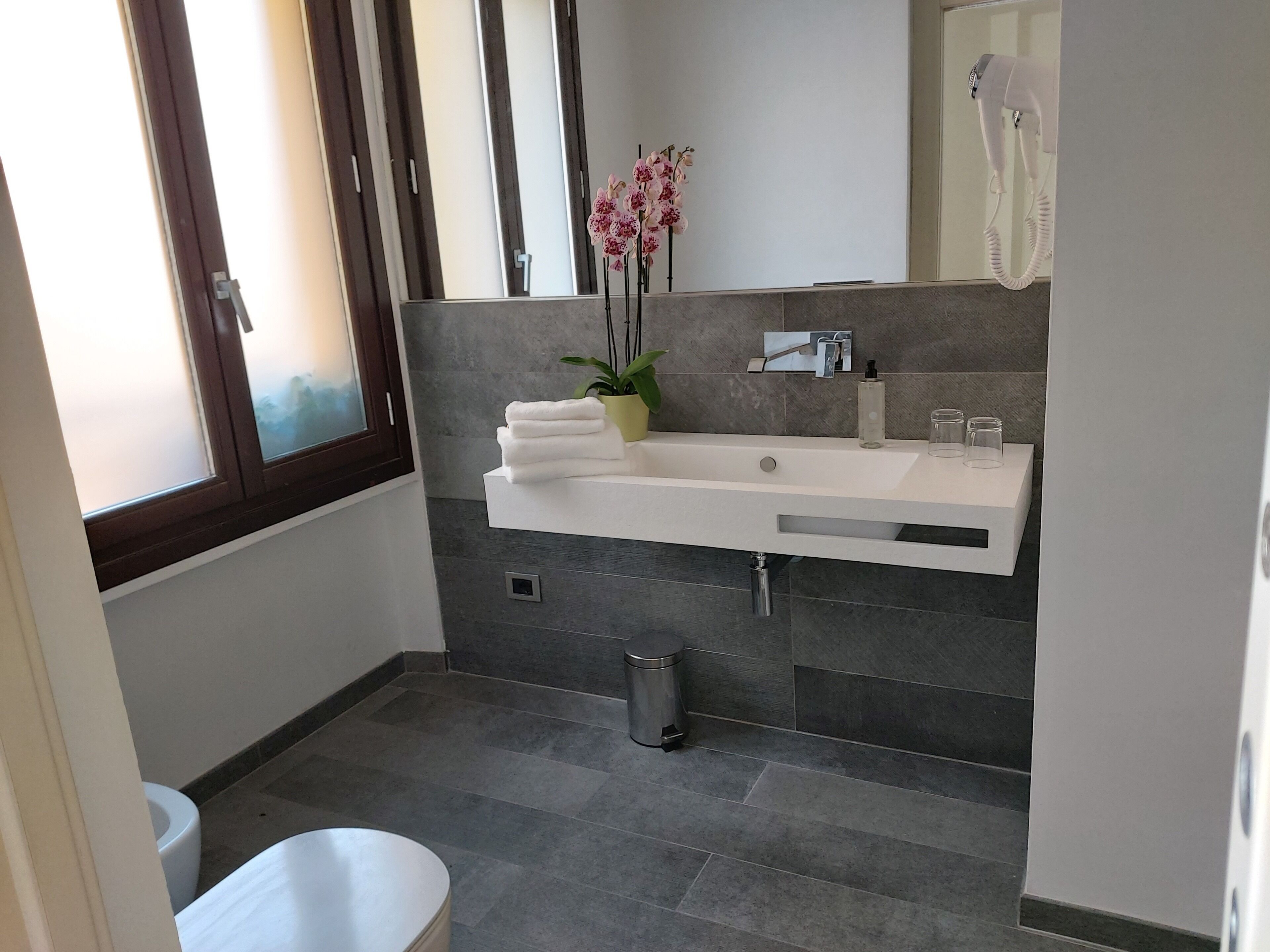 Dreibettzimmer | Badezimmer