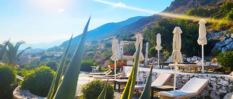 Studio, 1 Bedroom, Smoking, Balcony | Sundeck