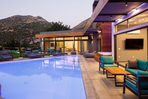 Beheizter Pool
