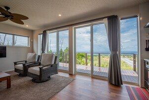 Villa, Non Smoking | Living area | Flat-screen TV