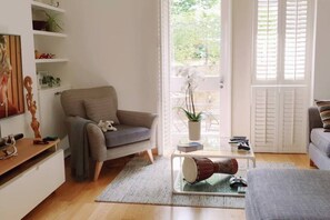 Apartment | Living area