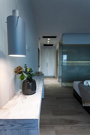 3 chambres, fer et planche à repasser, Wi-Fi gratuit, draps fournis