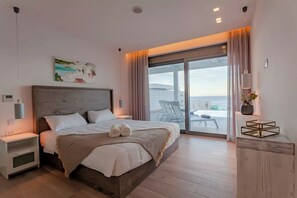 3 chambres, fer et planche à repasser, Wi-Fi gratuit, draps fournis